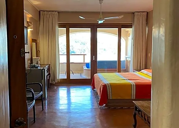 Del Pescador Hotel Zihuatanejo